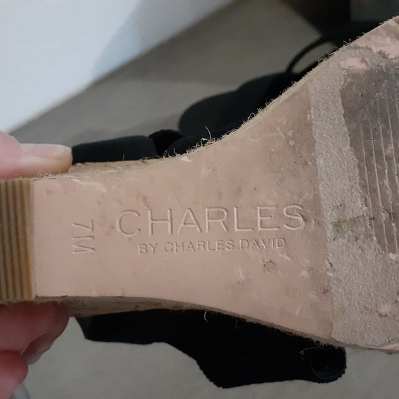 Charles Black bandage wedges - Picture 5 of 6